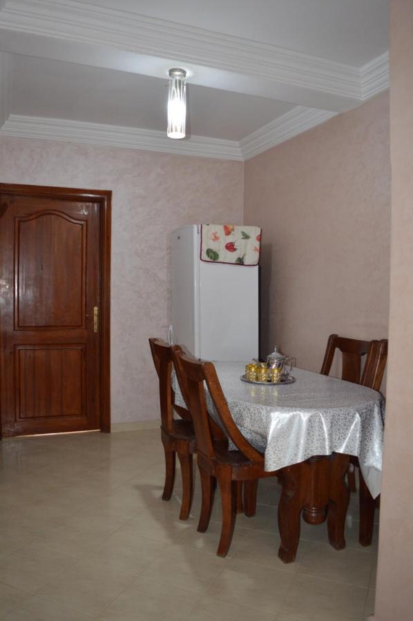 Appartement Ideal Riad Al Salam A 8 Minutes De La Plage Du Centre Ville,Wifi Et Parking Gratuits Agadir Eksteriør bilde