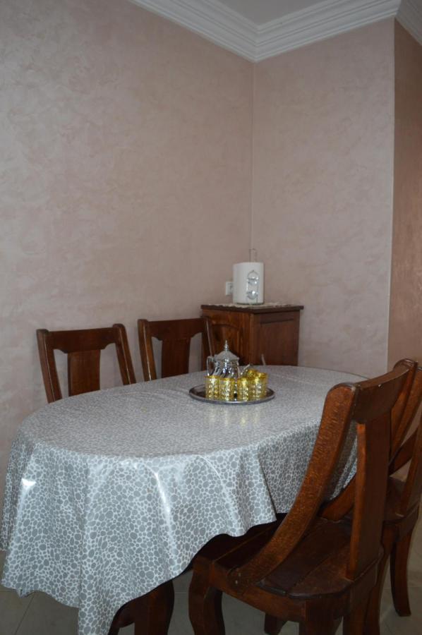 Appartement Ideal Riad Al Salam A 8 Minutes De La Plage Du Centre Ville,Wifi Et Parking Gratuits Agadir Eksteriør bilde