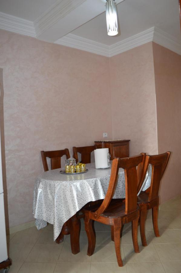 Appartement Ideal Riad Al Salam A 8 Minutes De La Plage Du Centre Ville,Wifi Et Parking Gratuits Agadir Eksteriør bilde