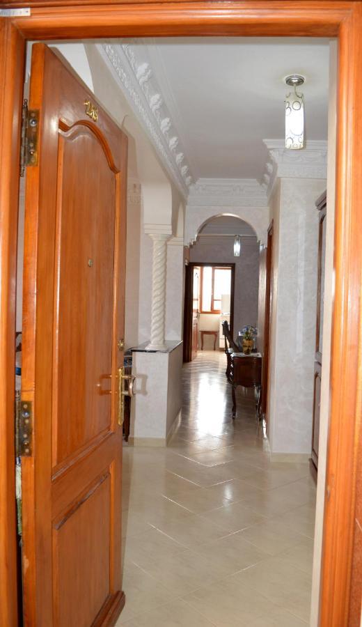 Appartement Ideal Riad Al Salam A 8 Minutes De La Plage Du Centre Ville,Wifi Et Parking Gratuits Agadir Eksteriør bilde