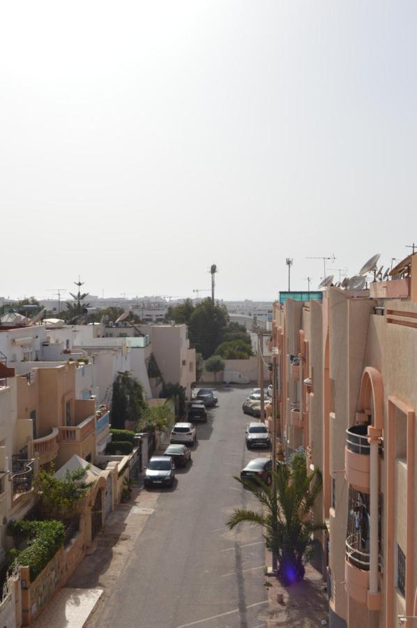 Appartement Ideal Riad Al Salam A 8 Minutes De La Plage Du Centre Ville,Wifi Et Parking Gratuits Agadir Eksteriør bilde
